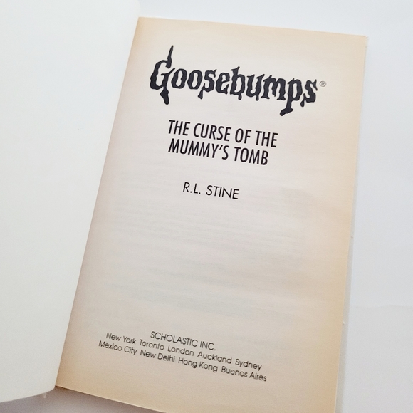 Goosebumps - Picture 5 of 9